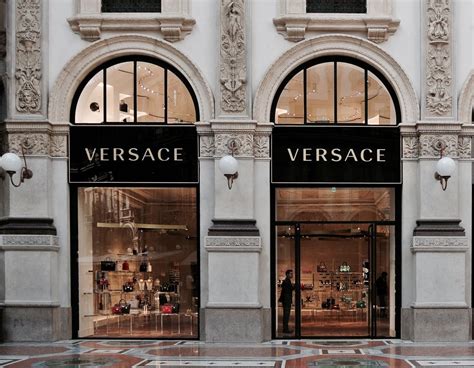 negozio versace a lodi|Negozi VERSACE in Italia .